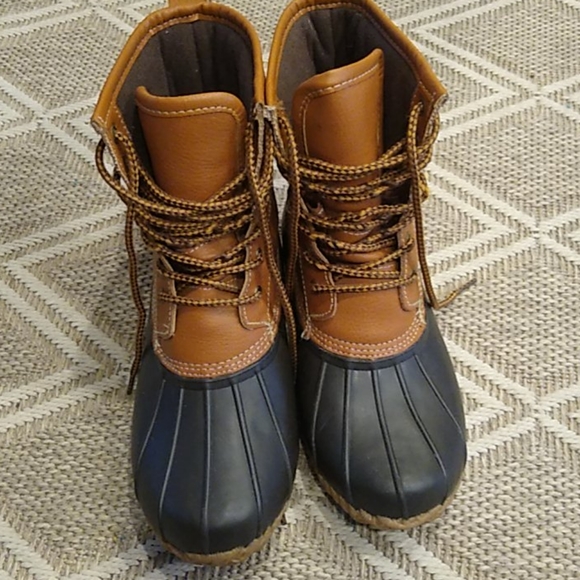 merona duck boots